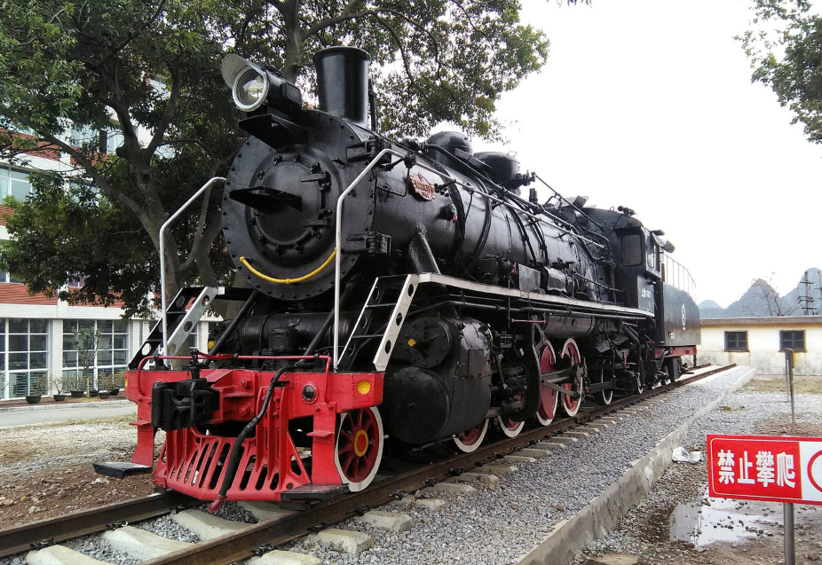 1:1復(fù)制火車頭景觀模型